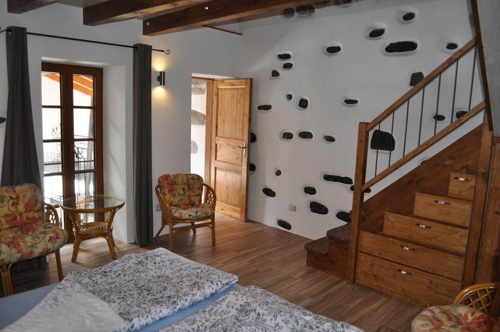 Casa Petrolli Apartment Cannobio Ngoại thất bức ảnh