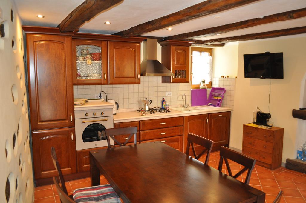 Casa Petrolli Apartment Cannobio Ngoại thất bức ảnh
